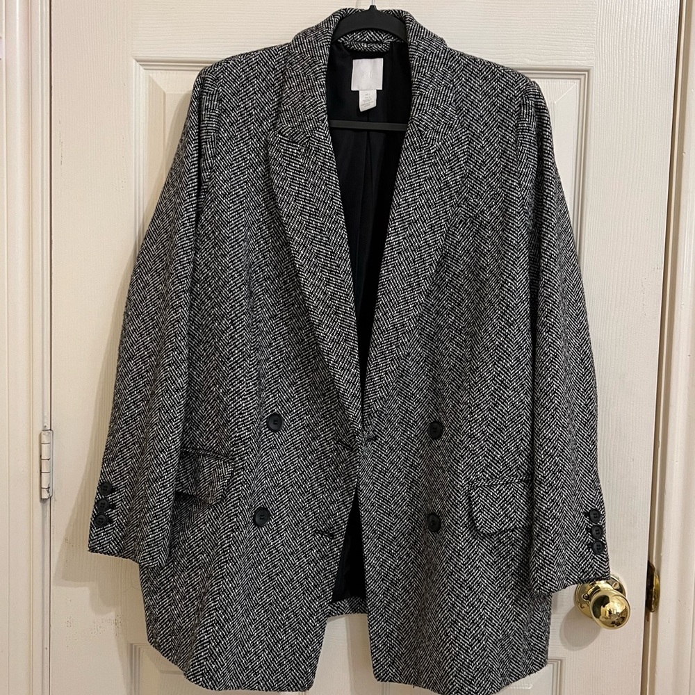 H&M Classic Black and White Herringbone Blazer